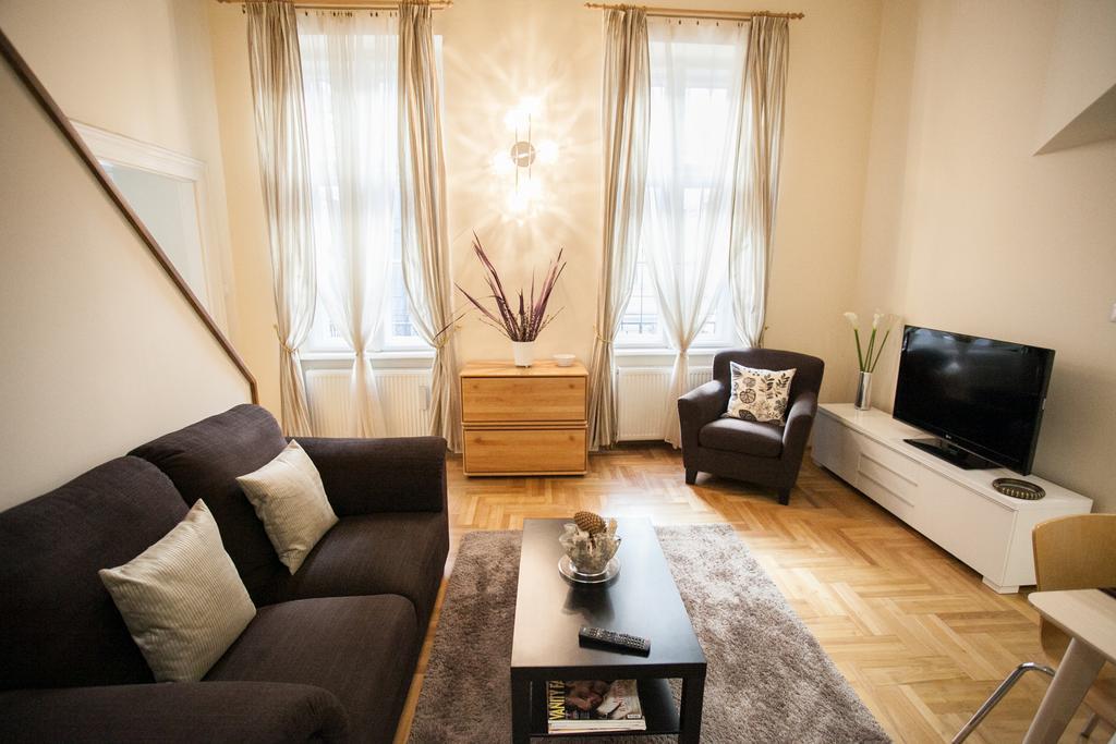 Agora Apartment Budapesta Exterior foto