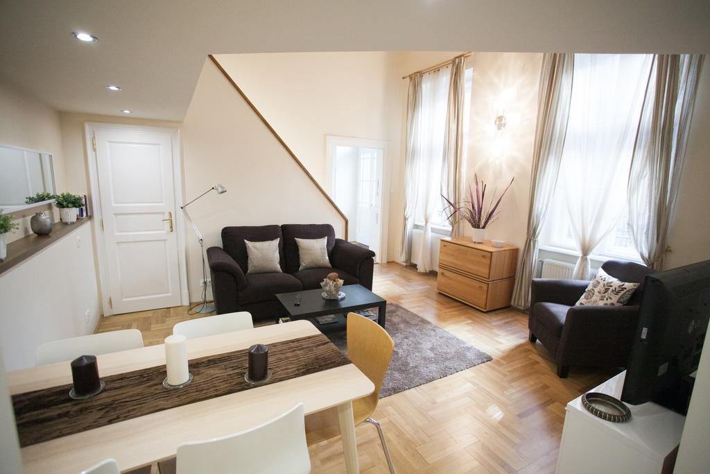 Agora Apartment Budapesta Exterior foto
